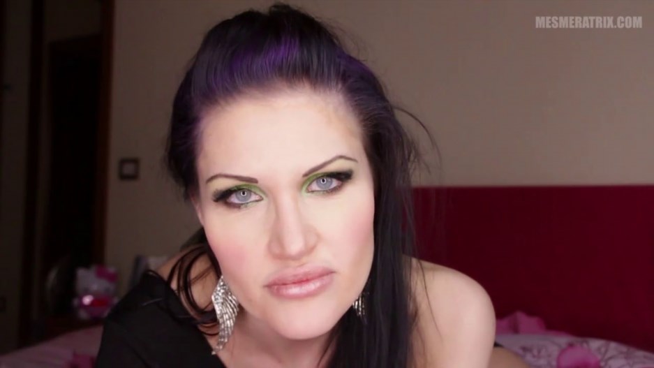 Lady Mesmeratrix – Wooden Pussy